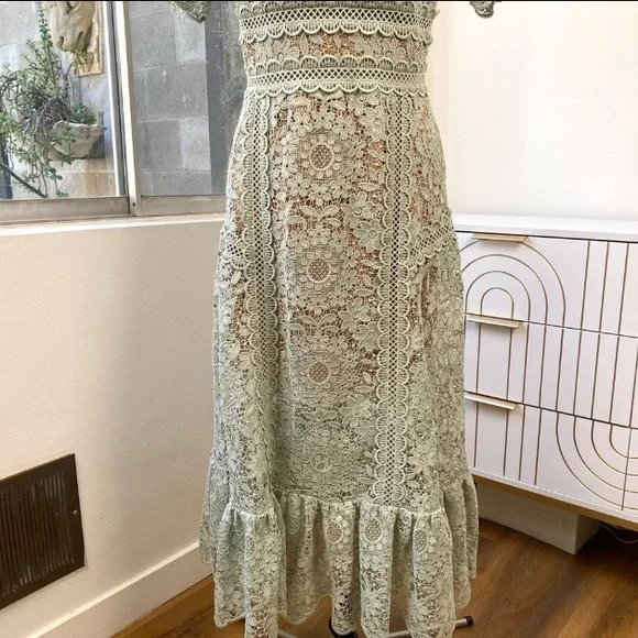Self-Portrait Guipure Lace Midi Dress in Pistachio Green, Size 6 NWOT - Picture 8 of 16